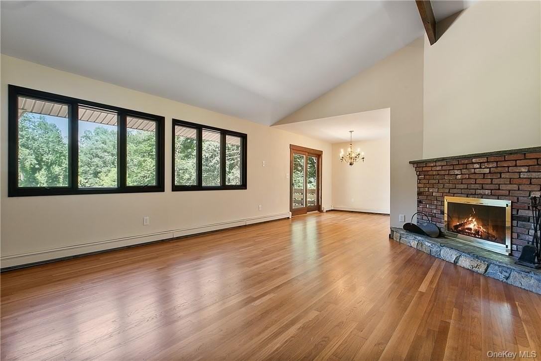 41 Old Deer Park Rd - Photo 3 of 26