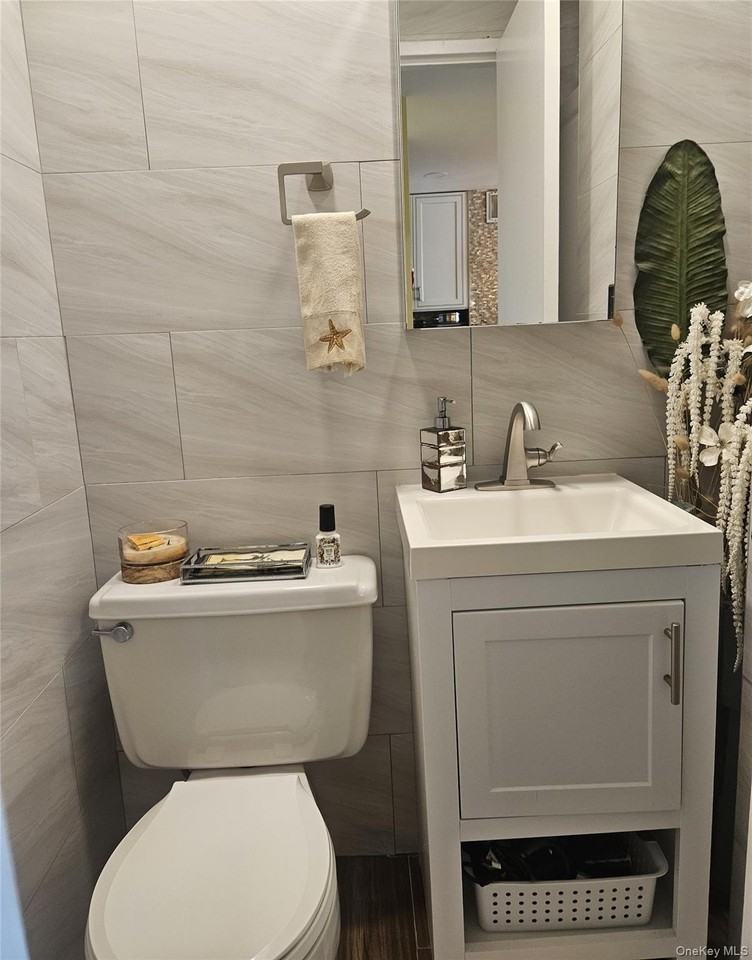 2 Richmond Rd #4F - Photo 5 of 27