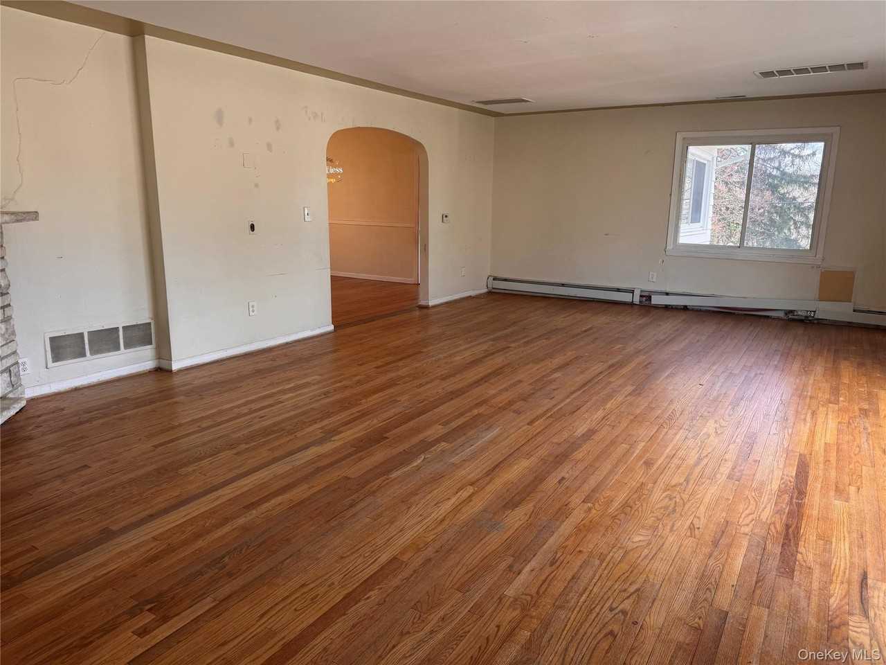 116 Williams Ave #101 - Photo 2 of 23