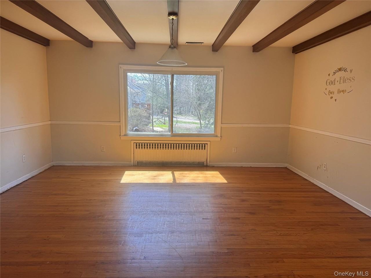 116 Williams Ave #101 - Photo 5 of 23