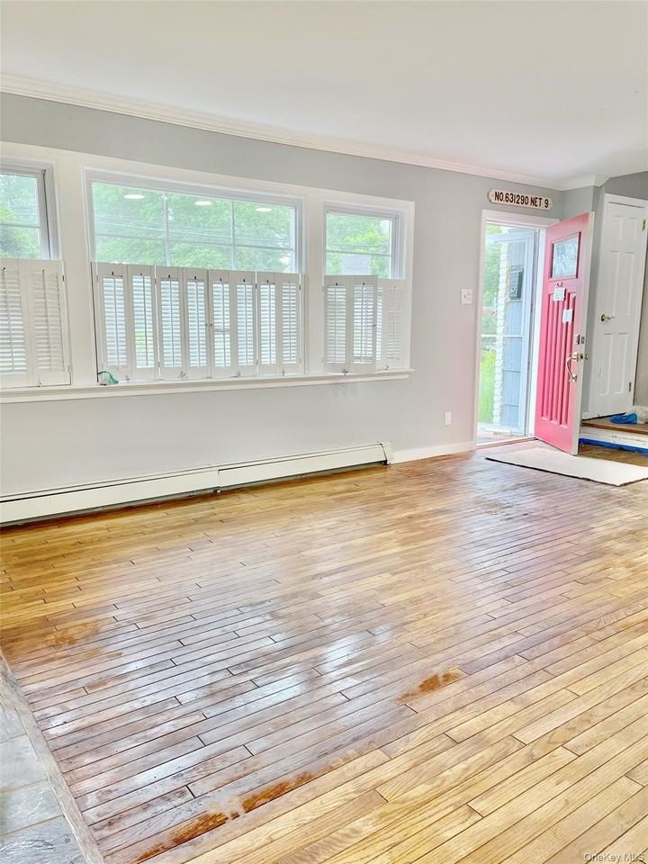 258 Steamboat Rd - Photo 3 of 6