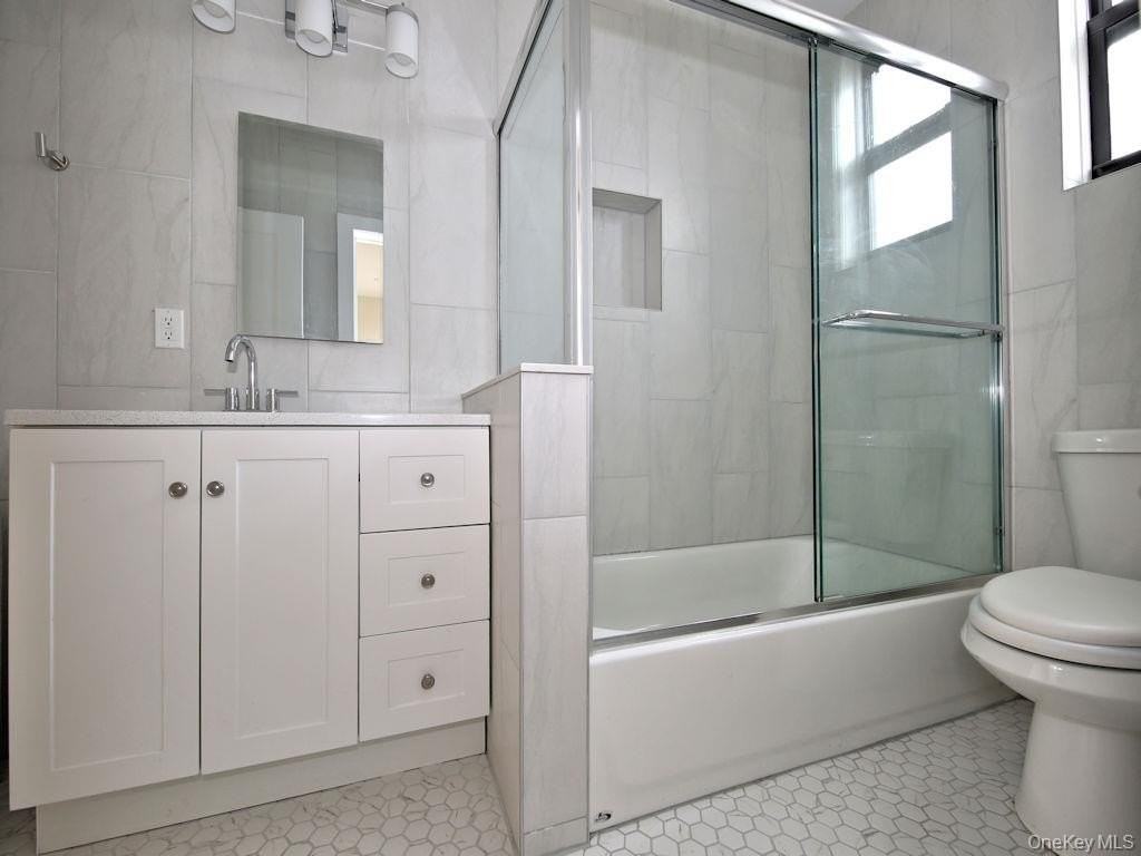 130 Centre Ave Apt 6a - Photo 6 of 13