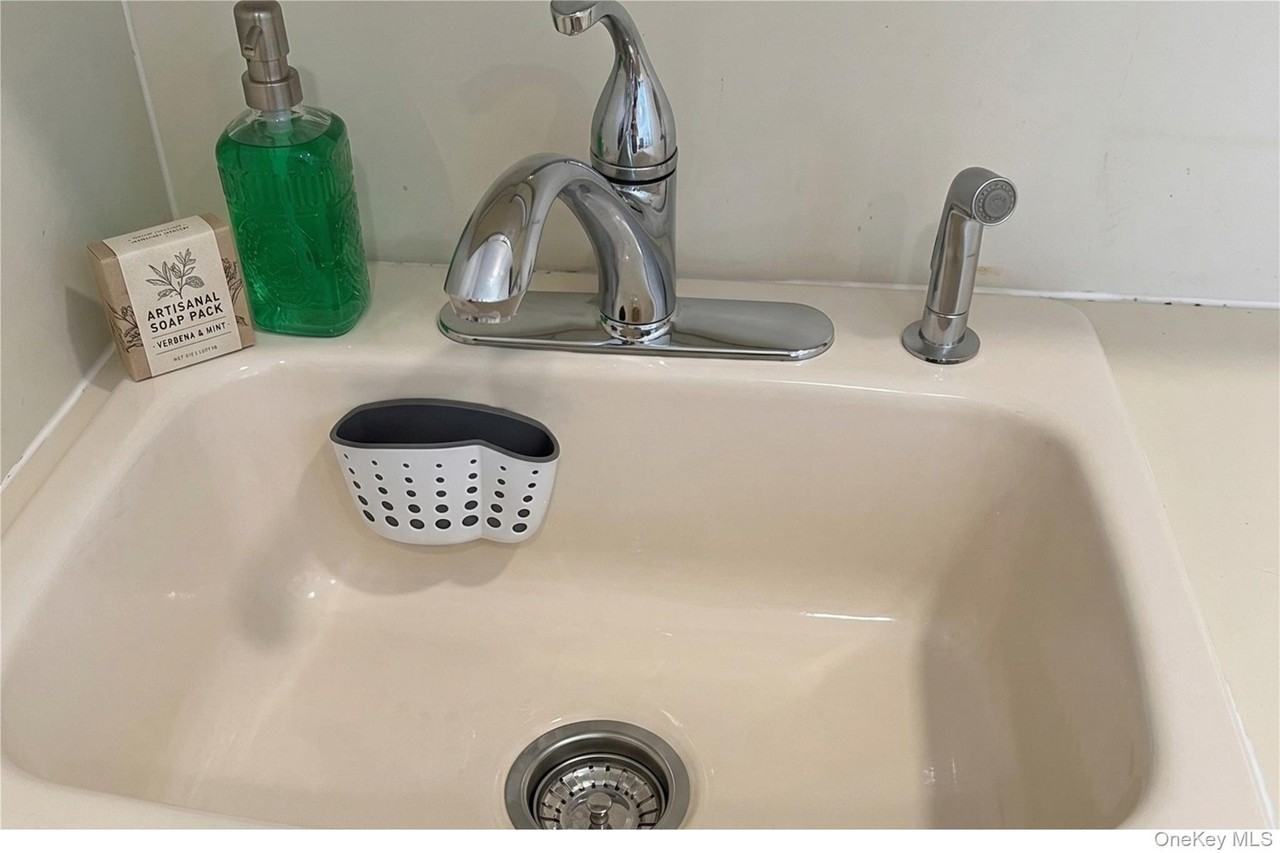 20916 23rd Ave - Photo 6 of 18