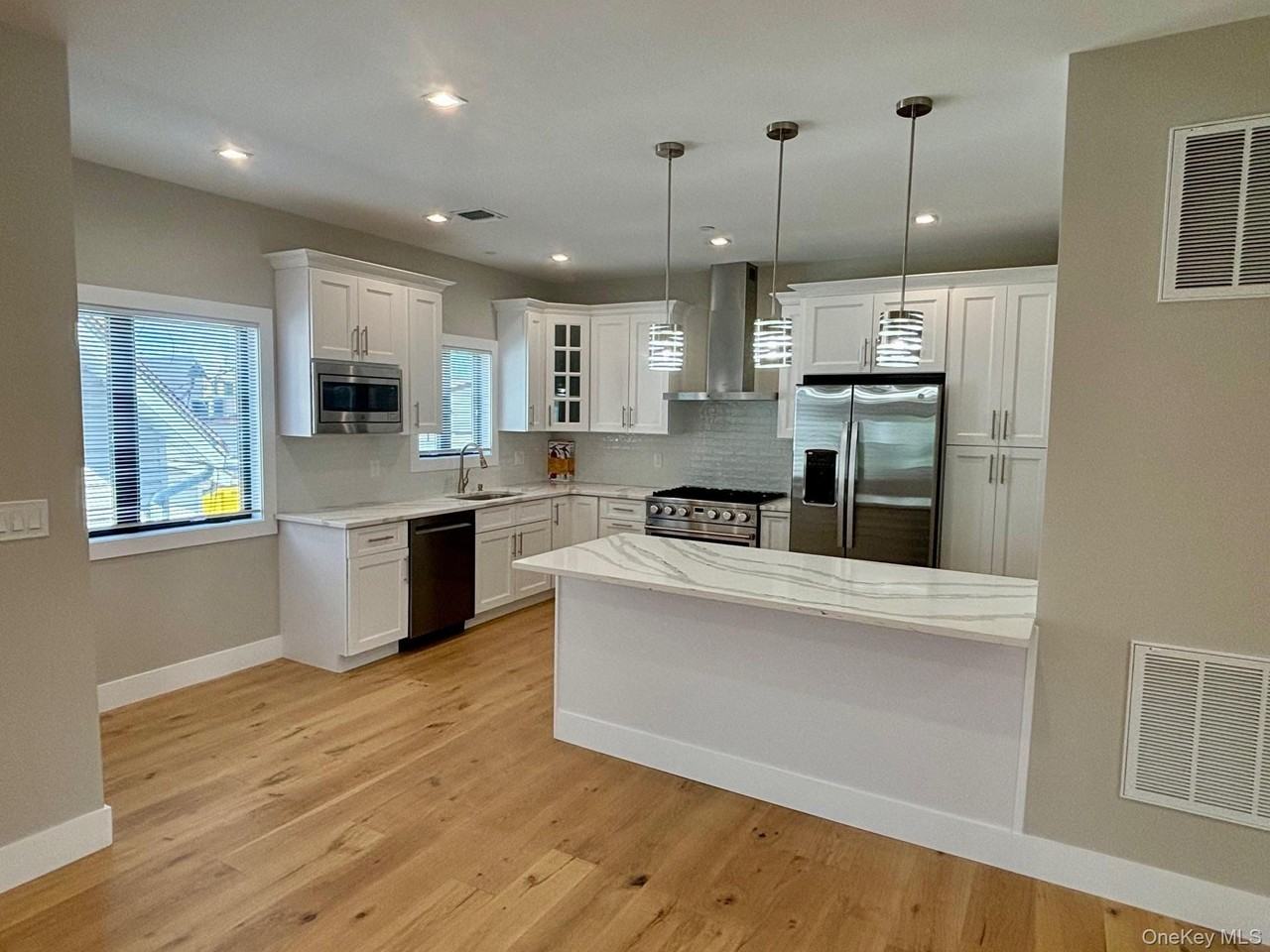 159 Harrison Ave #C - Photo 5 of 20