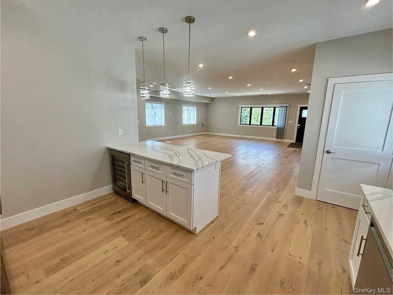 159 Harrison Ave #C - Photo 7 of 20