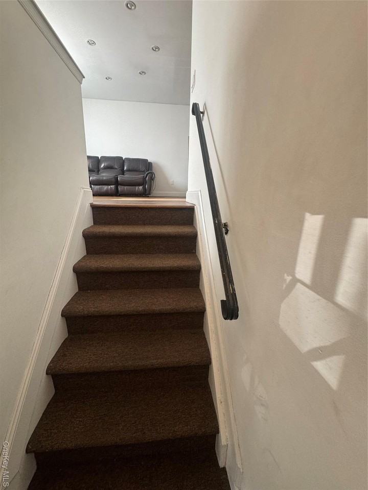 15649 76th St #2 - Photo 2 of 14