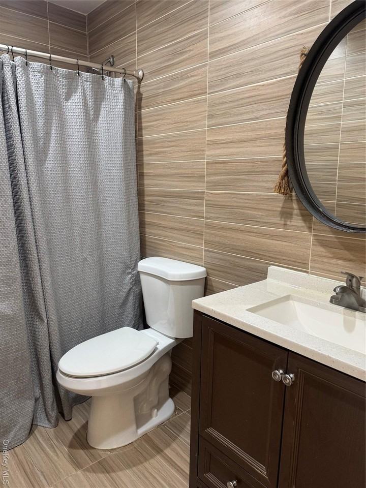 15649 76th St #2 - Photo 7 of 14