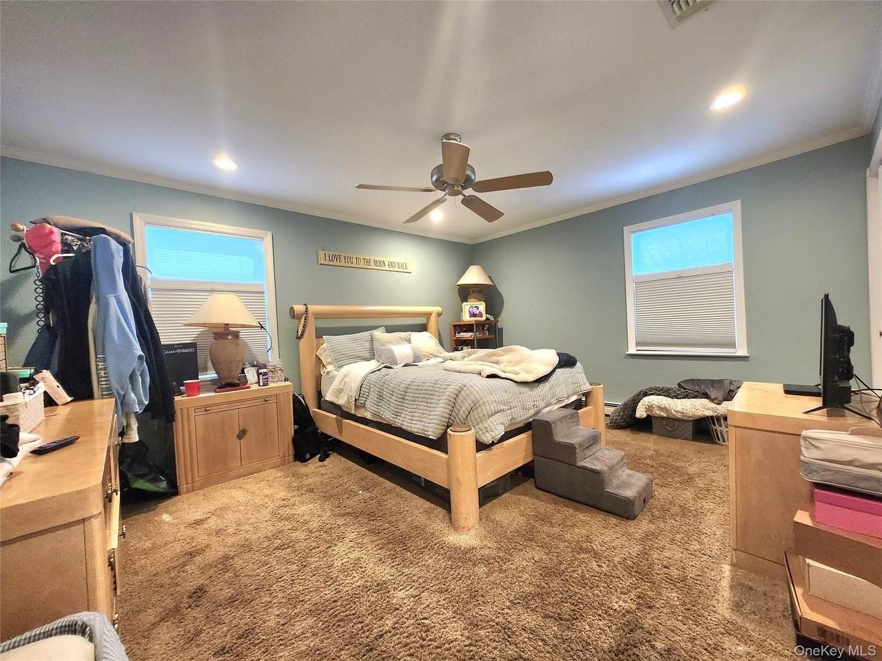 244 Martin Dr - Photo 6 of 17