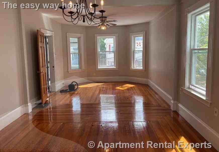 16 Edward T Sullivan Rd - Photo 2 of 20