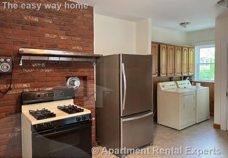 16 Edward T Sullivan Rd - Photo 7 of 20