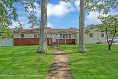 410 Wells Ave - Photo 1 of 1