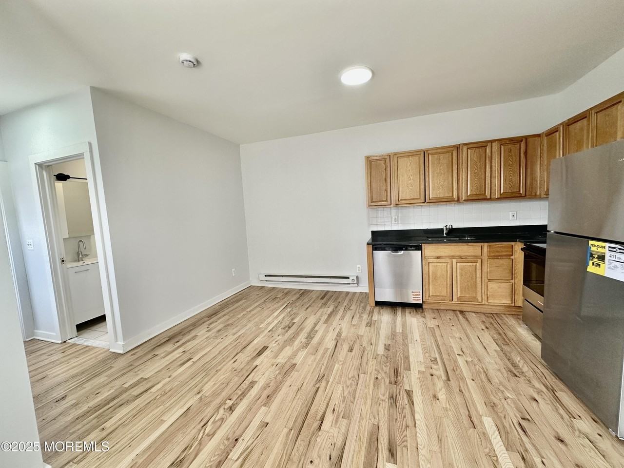 1004 1004 5th Avenue #1 - Photo 3 of 8
