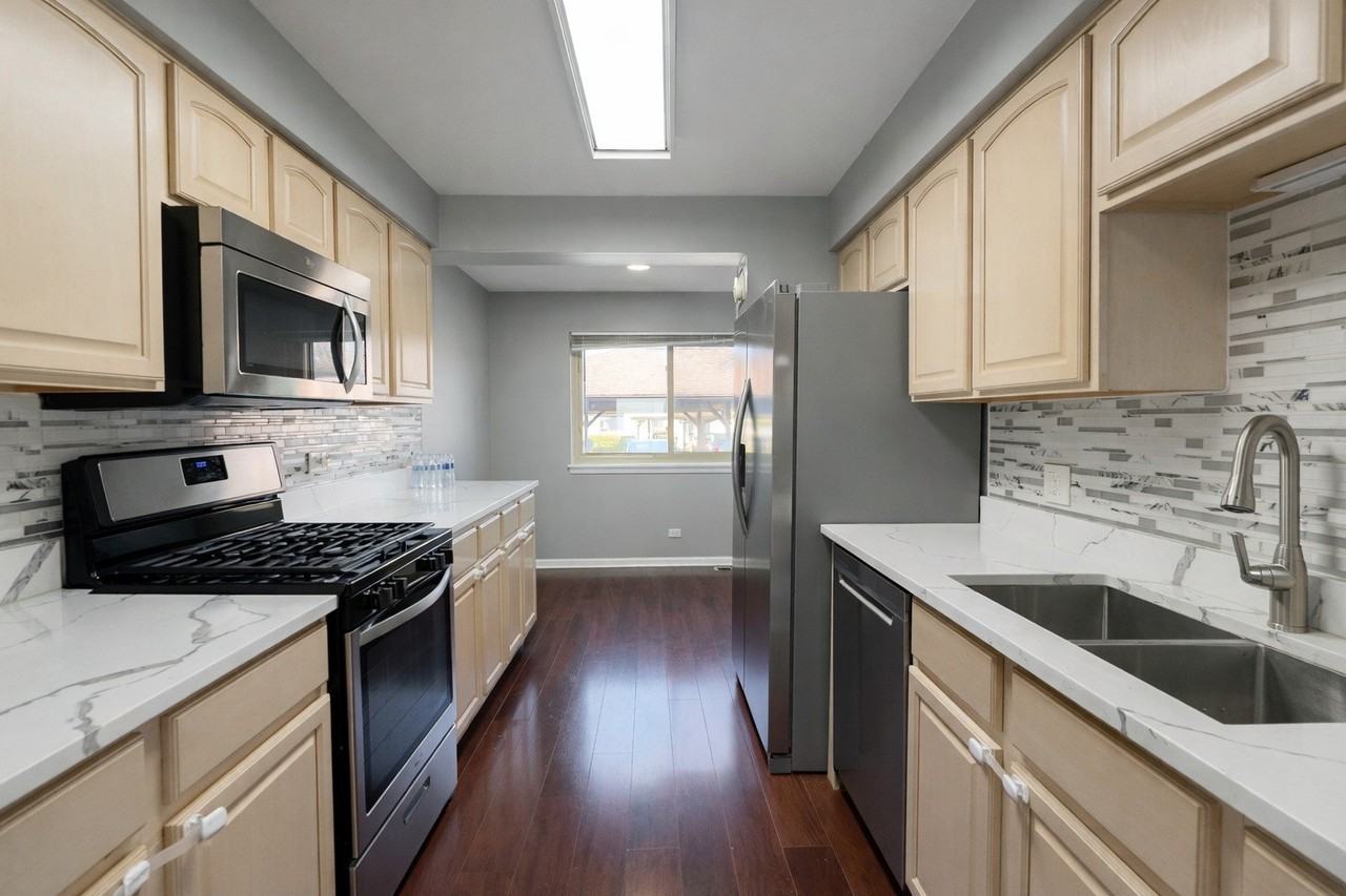 1527 Mohawk Trl - Photo 4 of 21