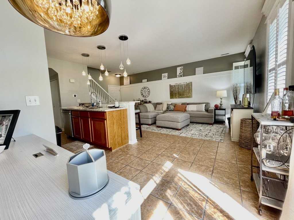 24358 Leski Ln - Photo 6 of 15