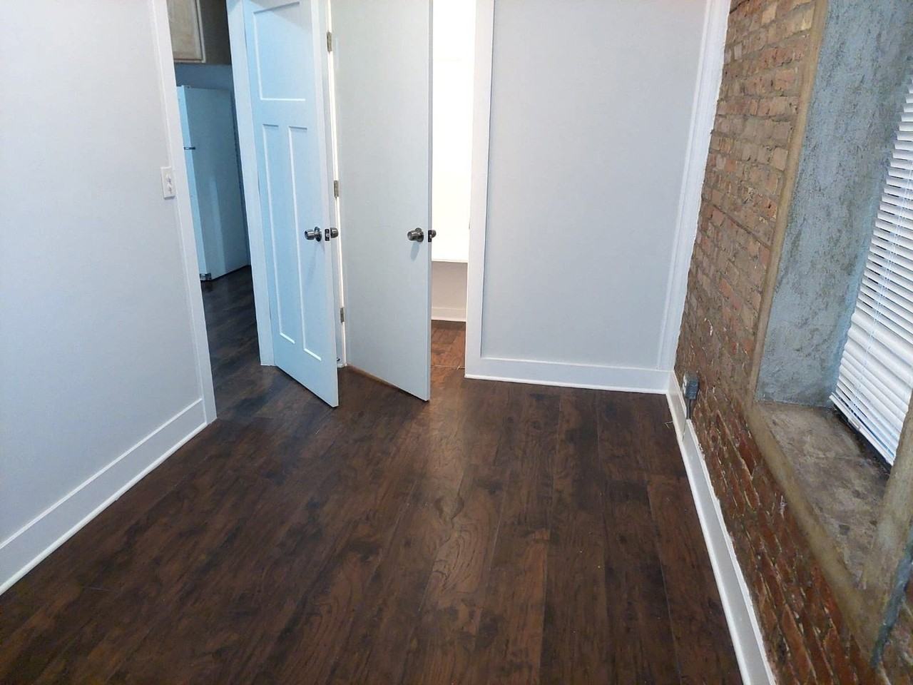 2543 S Saint Louis Ave Unit 1f - Photo 7 of 9