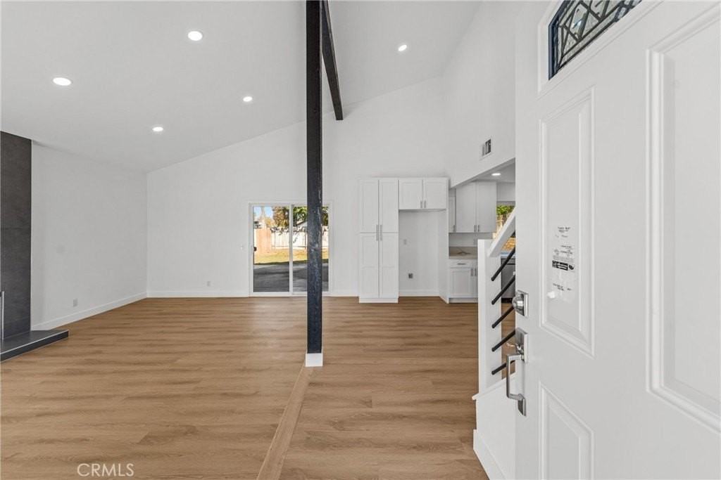 22042 Tanager St - Photo 5 of 42