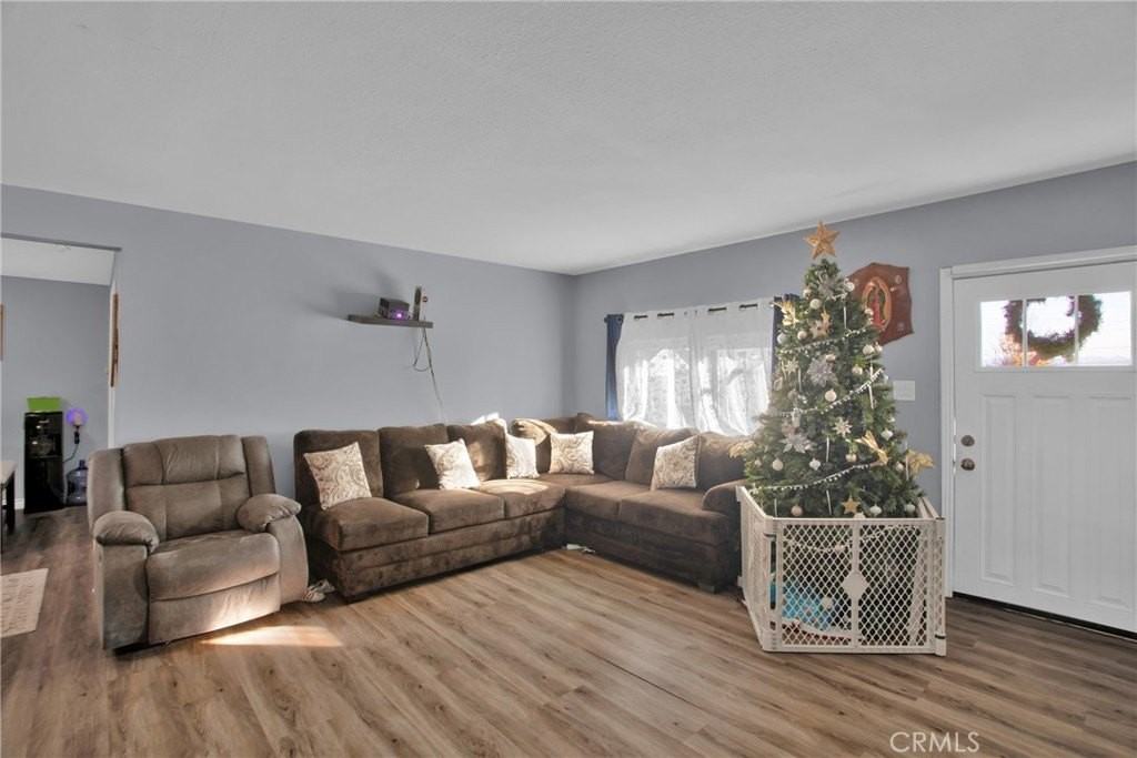 26472 Western Ave - Photo 4 of 12