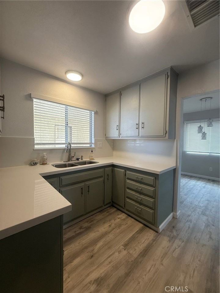 34465 J St - Photo 6 of 18