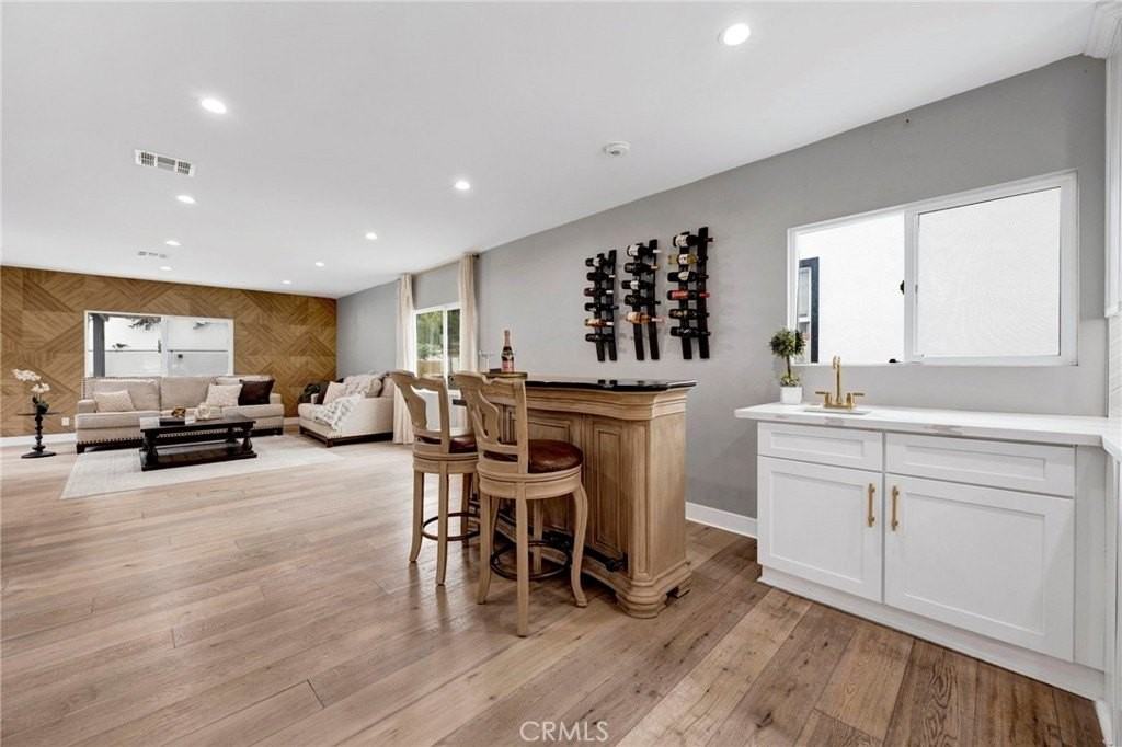 4912 Alonzo Ave - Photo 5 of 10