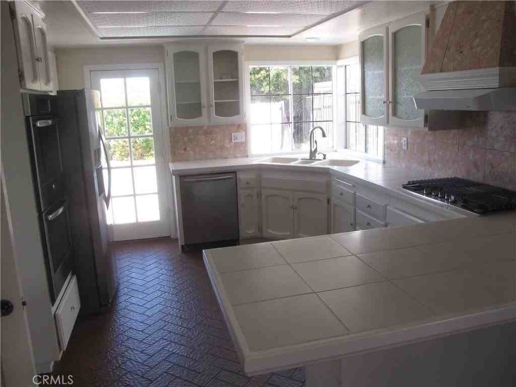 3009 Calle Frontera - Photo 4 of 14