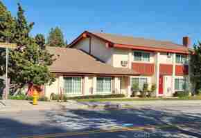 featured image of 17564 Orange Dr