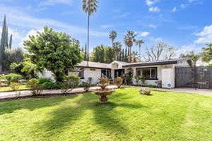 featured image of 6201 Corbin Ave