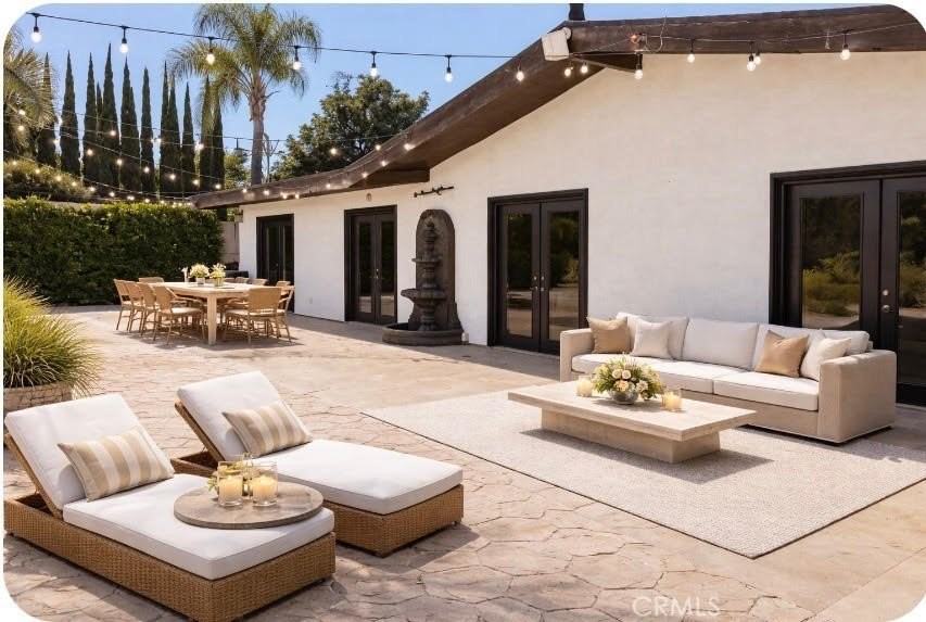 6201 Corbin Ave - Photo 2 of 37