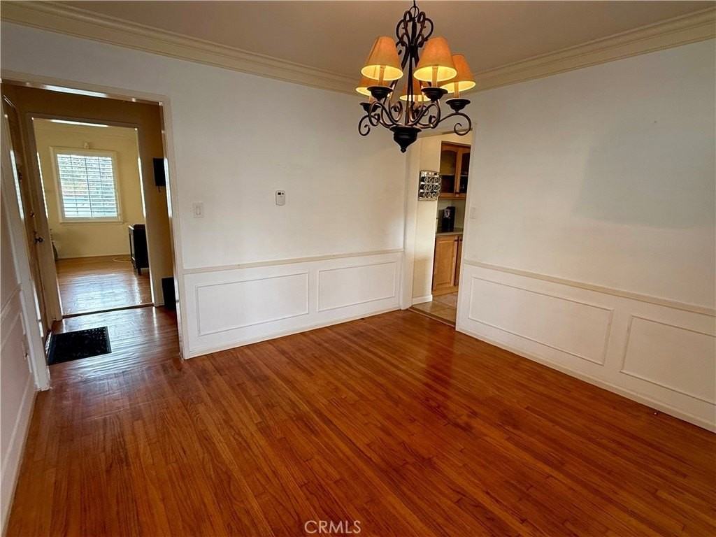 5541 Harcross Dr - Photo 7 of 32