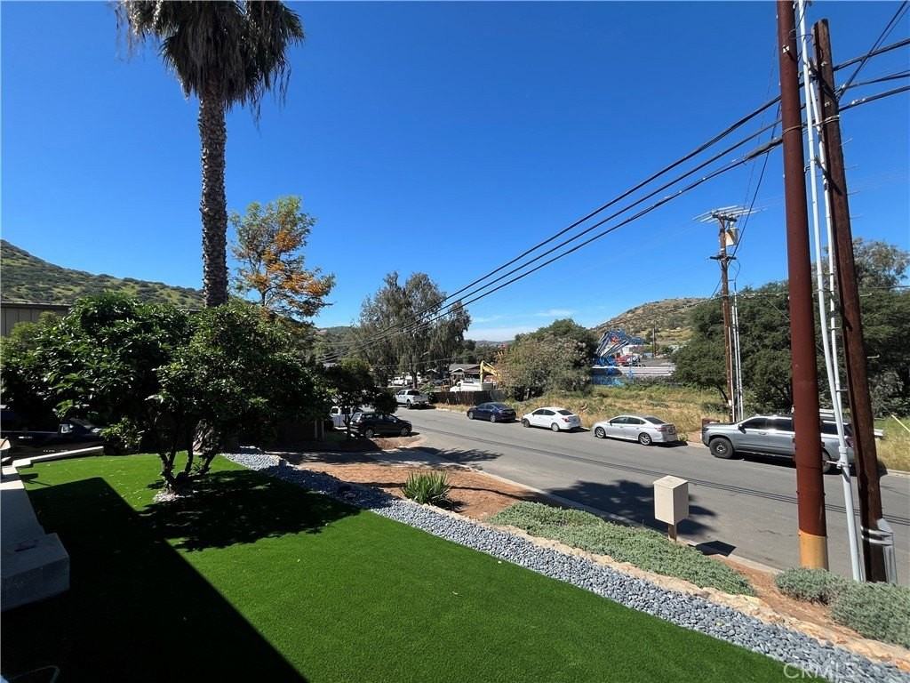 9335 Chimney Rock Ln - Photo 2 of 41