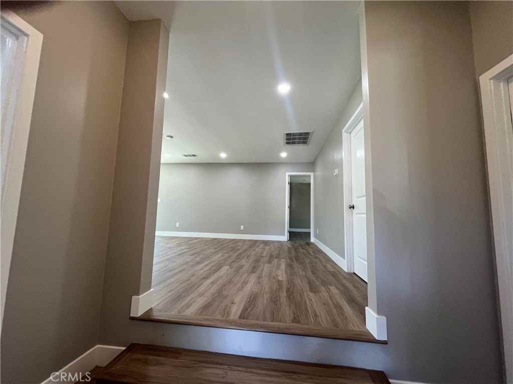 9335 Chimney Rock Ln - Photo 4 of 41