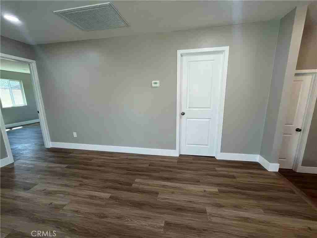 9335 Chimney Rock Ln - Photo 7 of 41