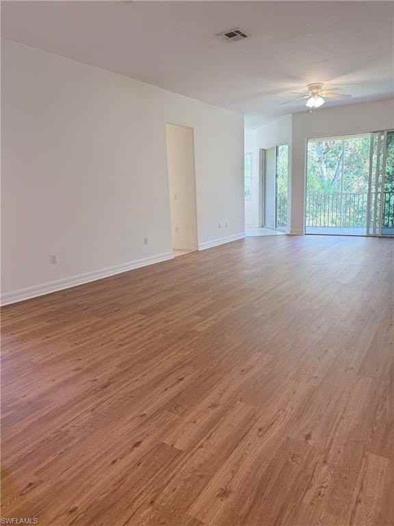 6010 Jonathans Bay Cir #102 - Photo 4 of 30