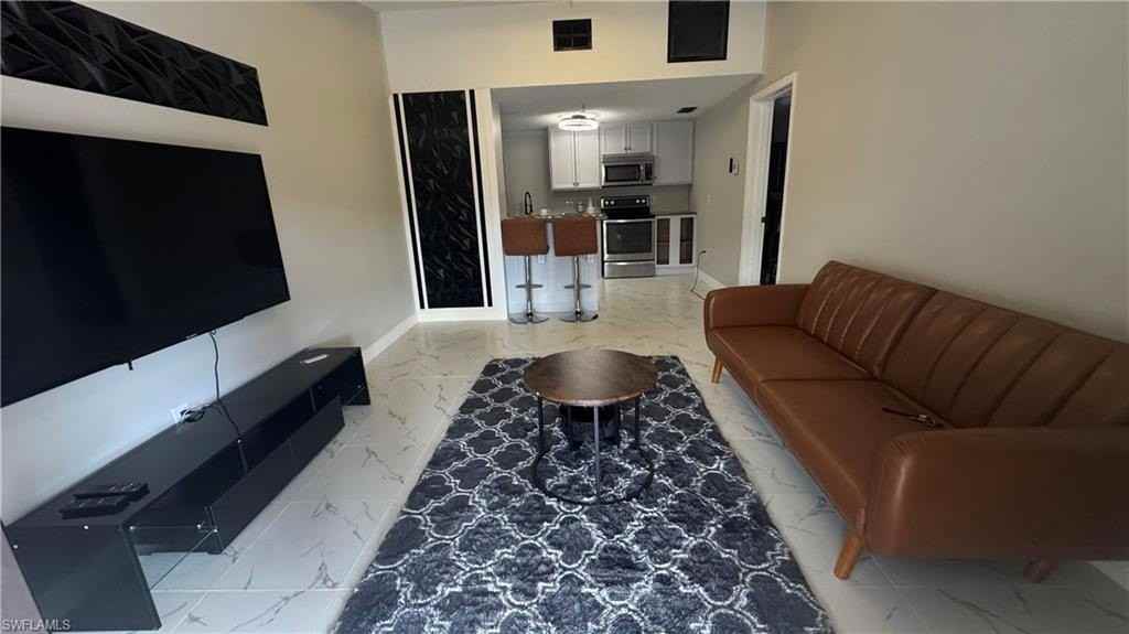 5222 Treetops Dr - Photo 2 of 9