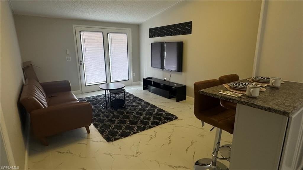 5222 Treetops Dr - Photo 4 of 9