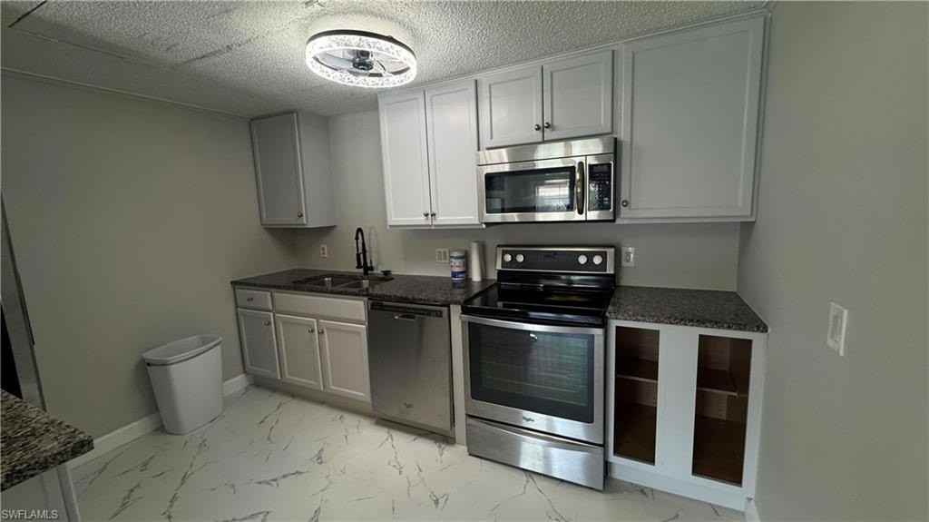 5222 Treetops Dr - Photo 7 of 9