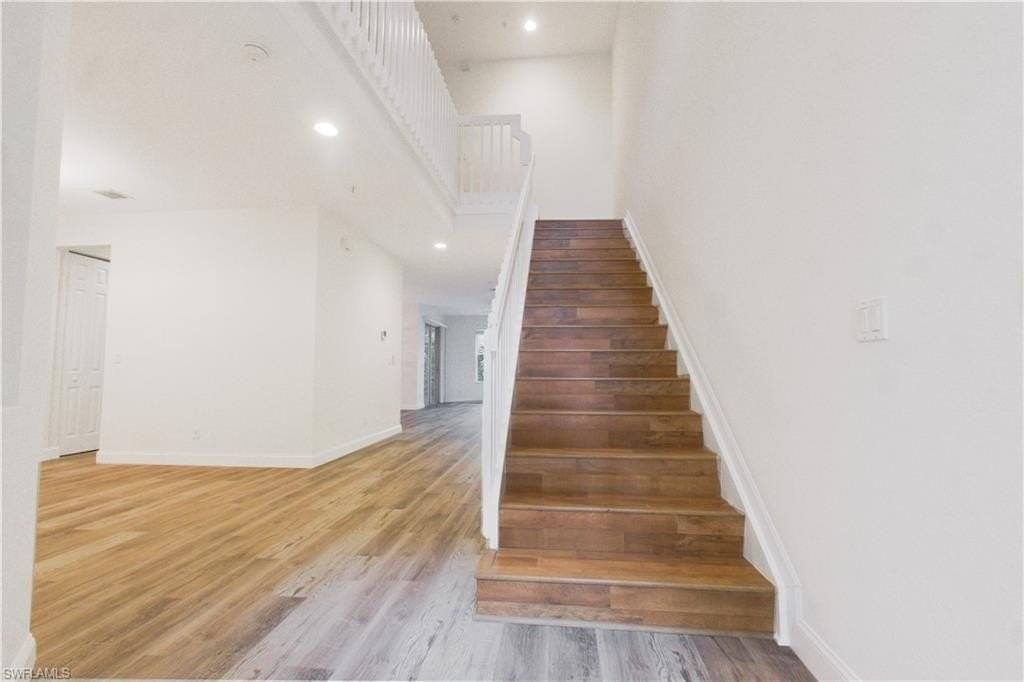 1395 Mariposa Cir #104 - Photo 4 of 25