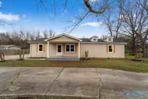 featured image of 117 Mandy Dr