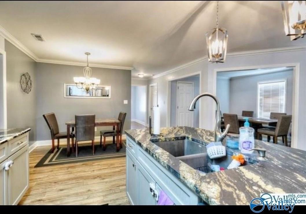 246 Healey Dr - Photo 6 of 18