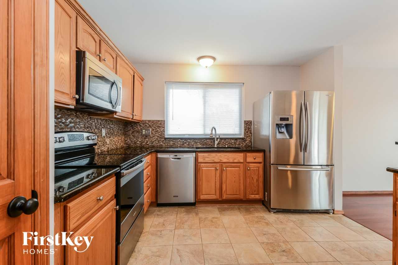 341 Lemonwood Dr - Photo 6 of 15