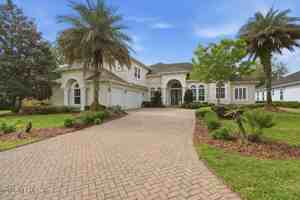 featured image of 743 E Dorchester Dr