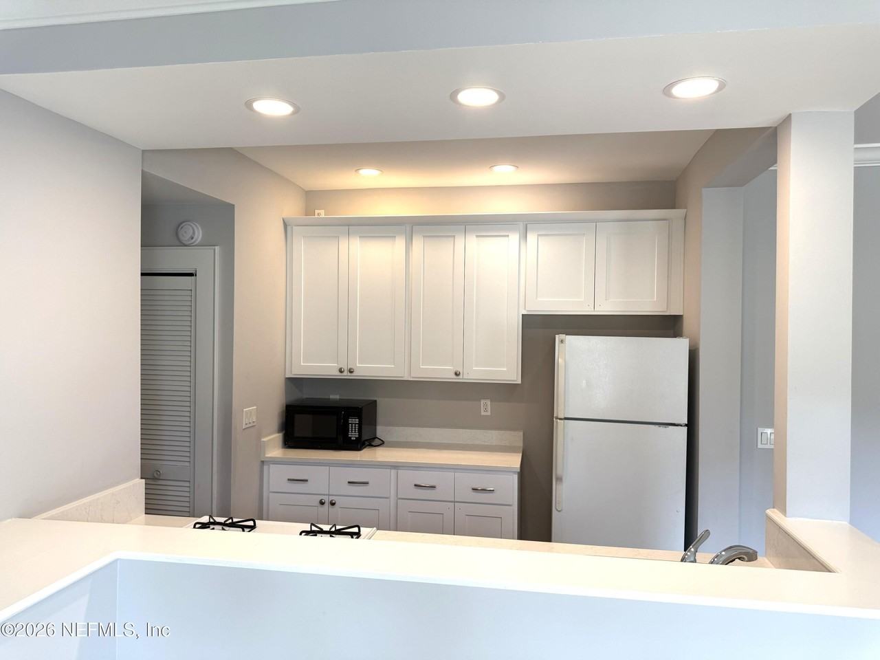 1736 Naldo Ave Unit 1736 - Photo 5 of 14