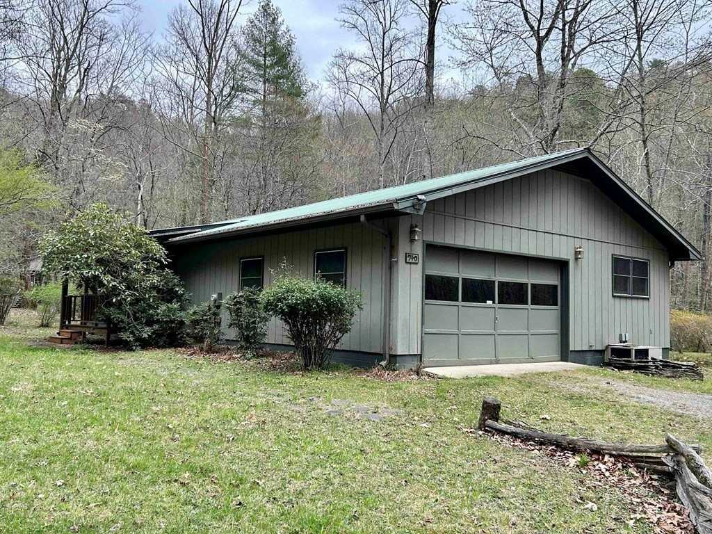 740 Compass Creek Dr - Photo 3 of 6