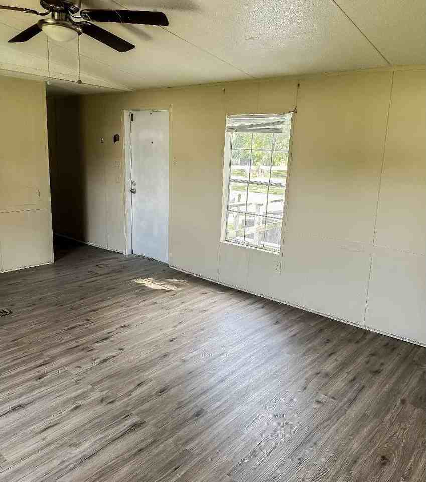 169 Sw Blooming Acres Loop - Photo 3 of 9