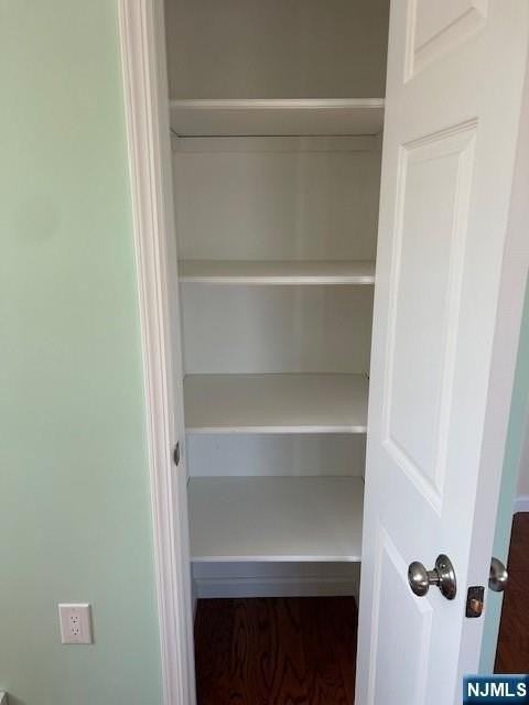 110 Copeland Ave - Photo 7 of 17