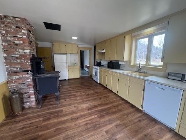 125 Grapevine Rd - Photo 2 of 14