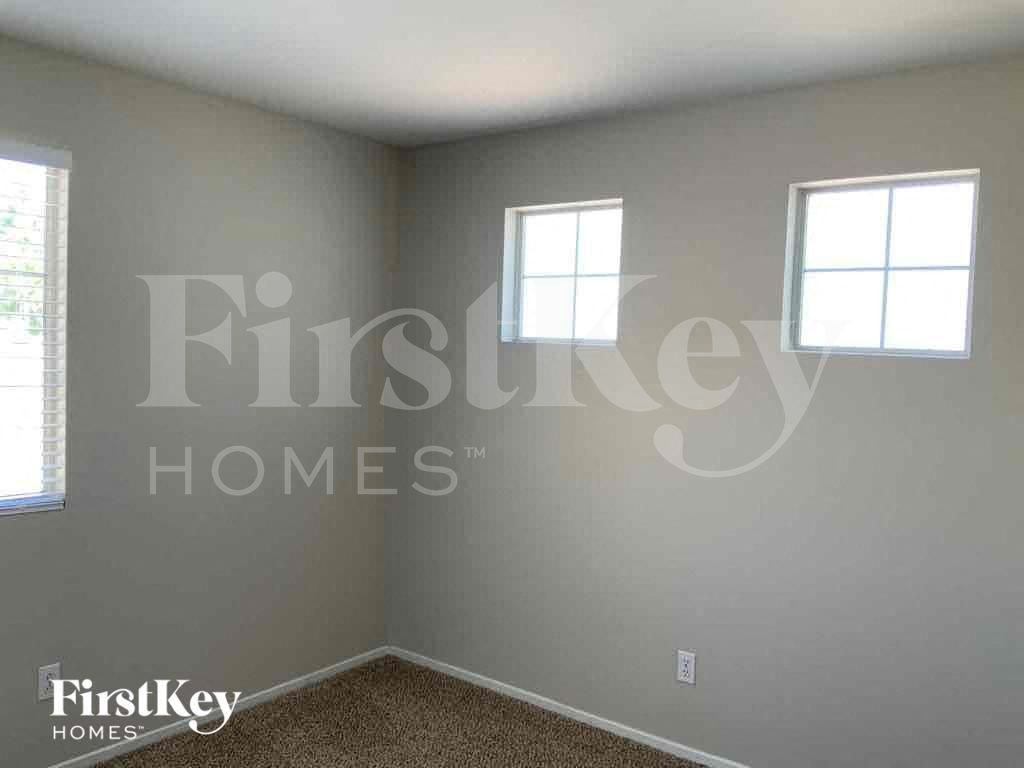 6067 Hidden Rock Dr - Photo 7 of 13