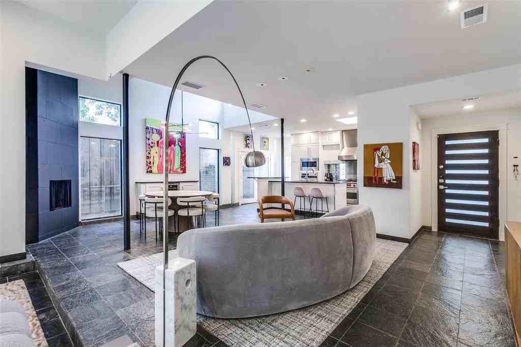 5454 Vickery Blvd - Photo 7 of 25