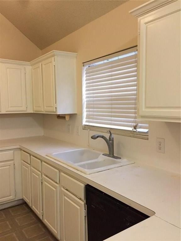 2127 Dover Dr - Photo 5 of 11