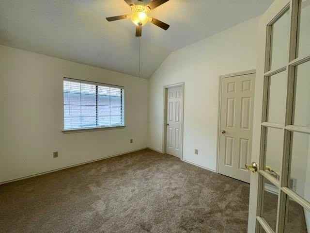 1349 Barclay Dr - Photo 7 of 14