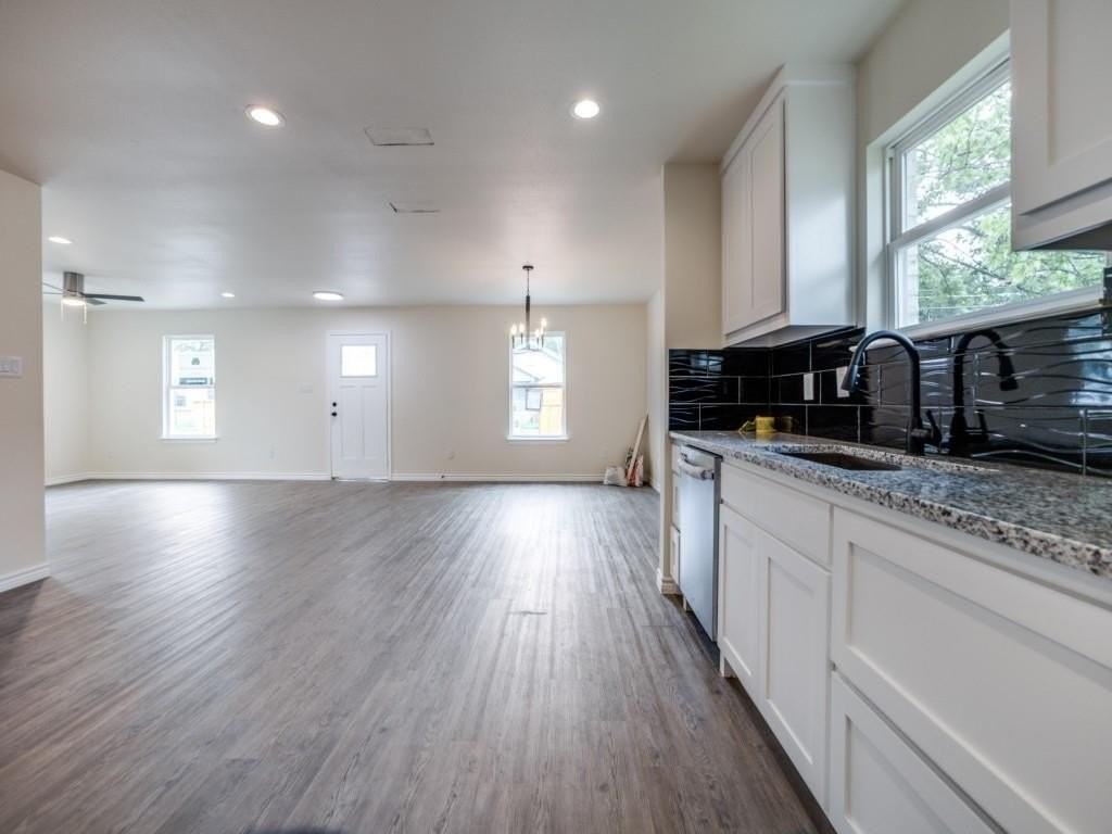 4220 Hamilton Ave - Photo 7 of 21